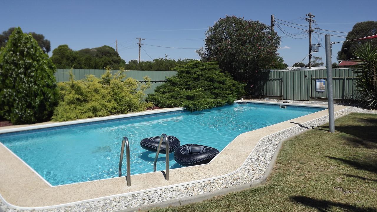 Culcairn Motor Inn Exterior foto