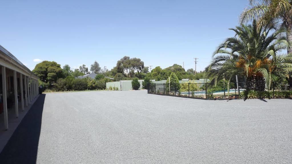 Culcairn Motor Inn Exterior foto